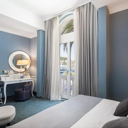 Aminess Younique Heritage Hotel 4*