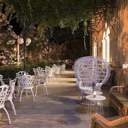 Aminess Younique Heritage كورتْشولا