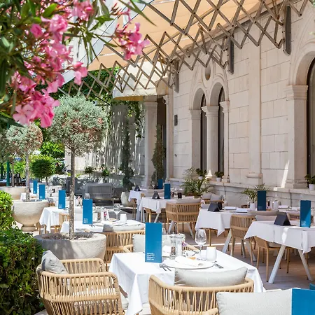 Aminess Younique Heritage