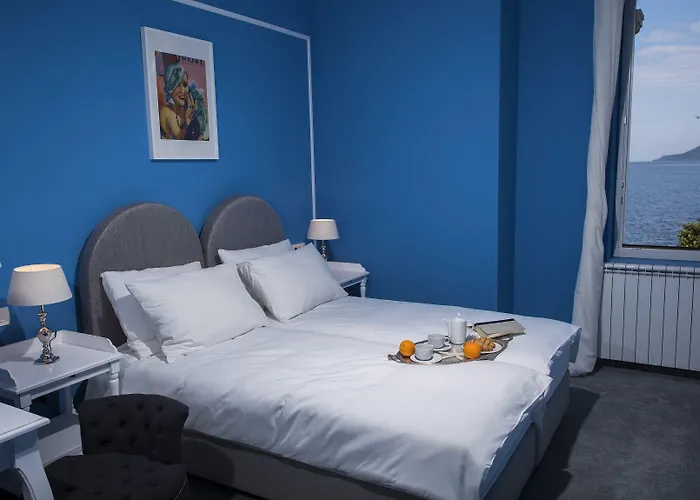 Aminess Younique Heritage